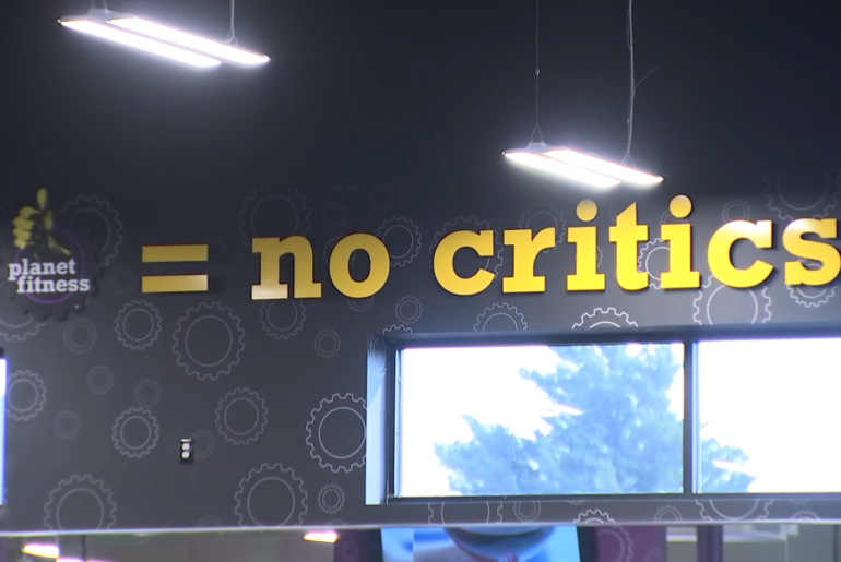 Planet Fitness holds Valentine's Day weekend event