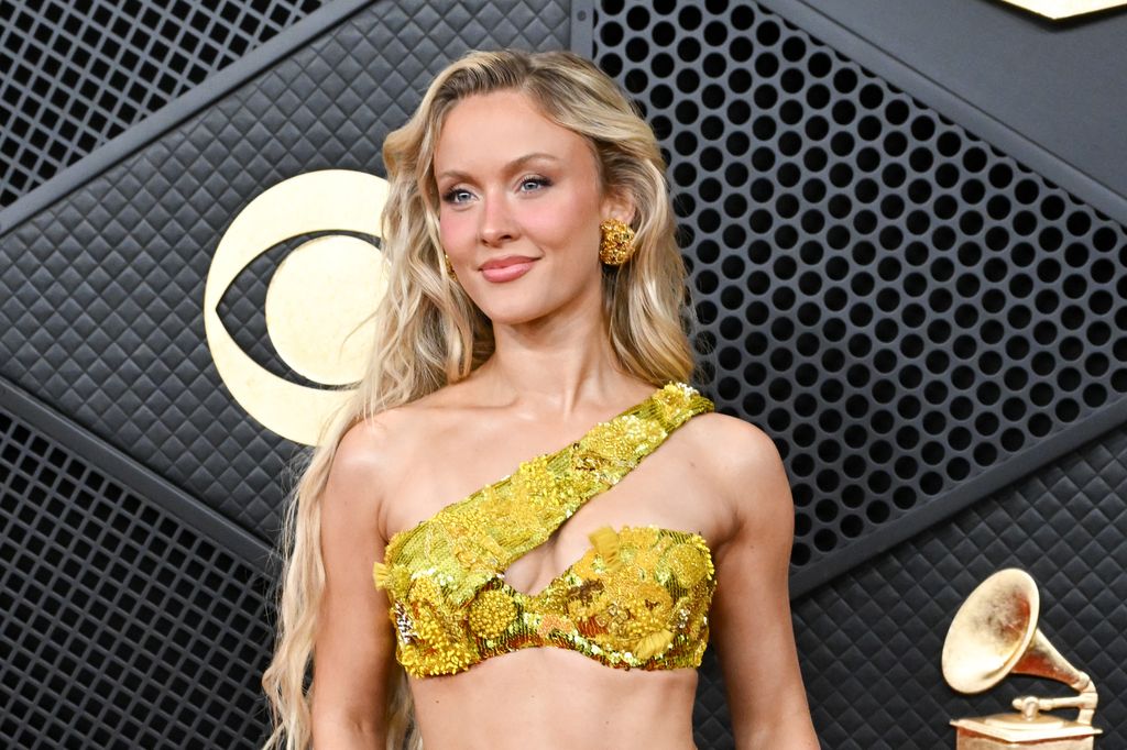 Zara Larsson's princess hair