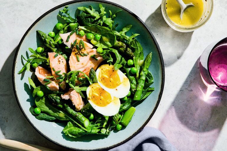 5 facts and myths about protein, unpicked by experts - Medical News Today