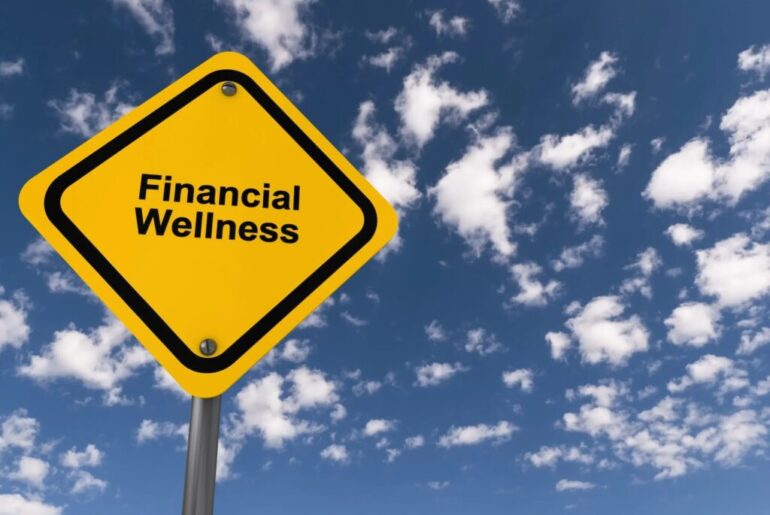 StraightLine Partners with Financial Wellness Labs