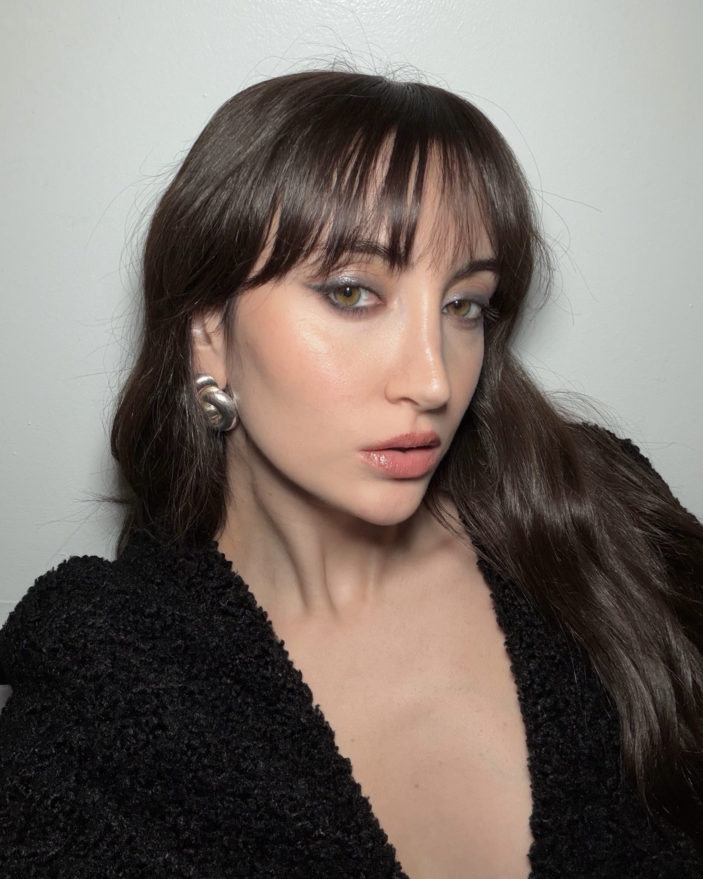 WWW associate beauty editor Alyssa Brascia wearing icy gray makeup.