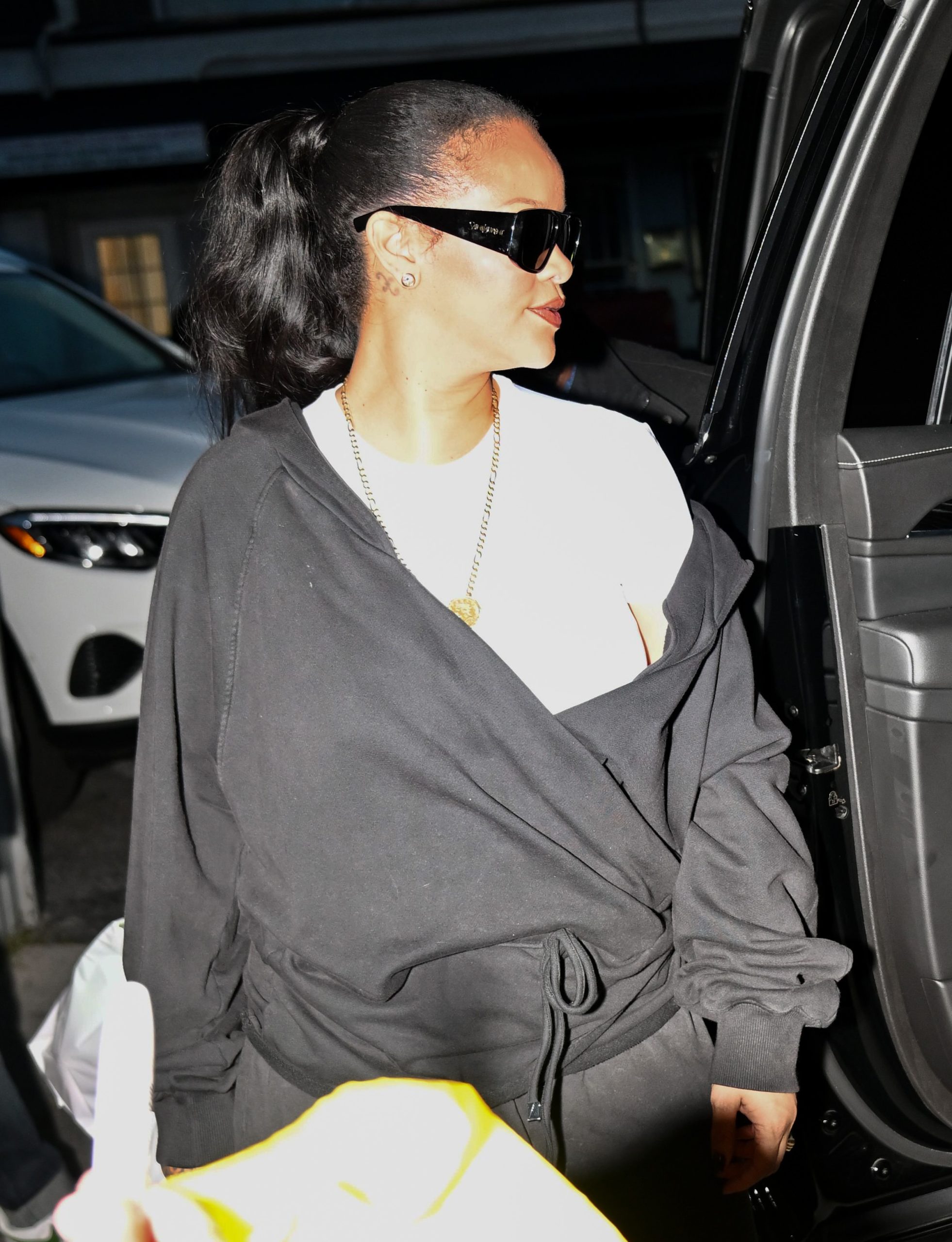 Rihanna Reminded Us Why She’s The Queen Of Beauty At A$AP Rocky’s AWGE Show