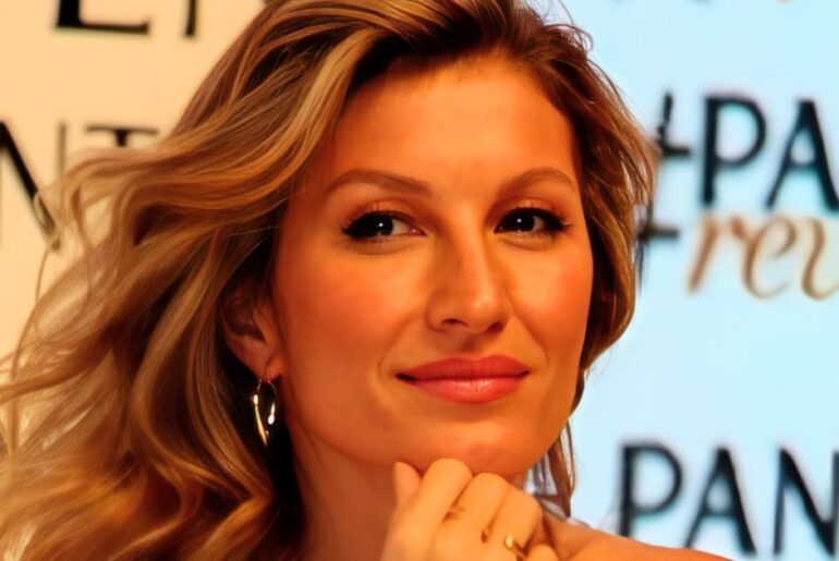 They Said She Wasn’t Pretty Enough—Then Gisele Bündchen Changed Beauty Forever