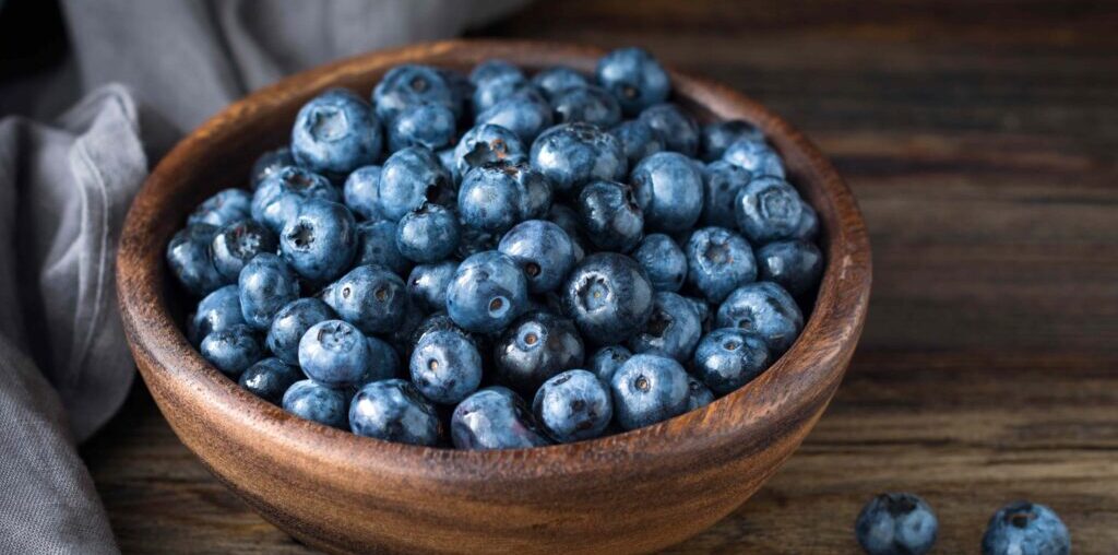 4 Foods Rich in Anthocyanins That Aren’t Blueberries