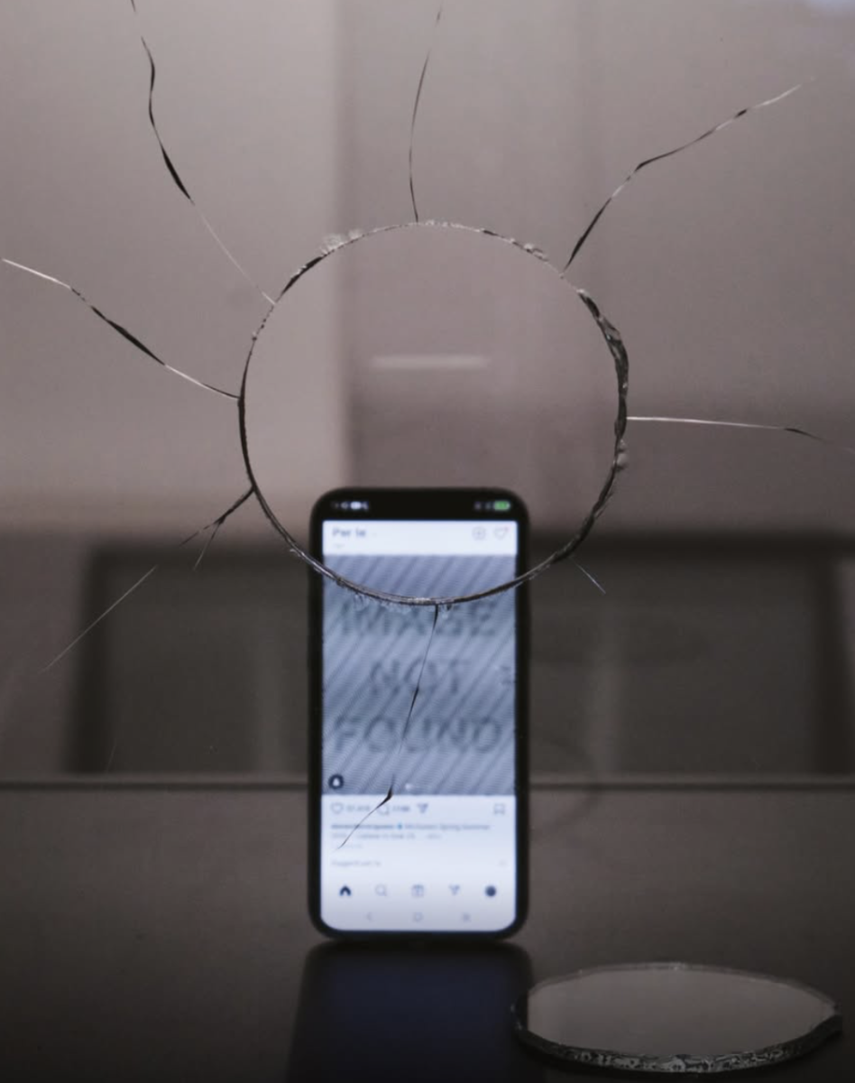 IN CONVERSATION WITH ANDREA CRESPI: EXPLORING ARTIFICIAL BEAUTY THROUGH TIMELESS PERSPECTIVES IN CONVERSATION WITH ANDREA CRESPI: EXPLORING ARTIFICIAL BEAUTY THROUGH TIMELESS PERSPECTIVES Vanity Teen 虚荣青年 Lifestyle & new faces magazine