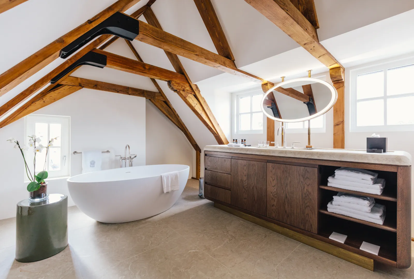 The Dylan Amsterdam Bathroom