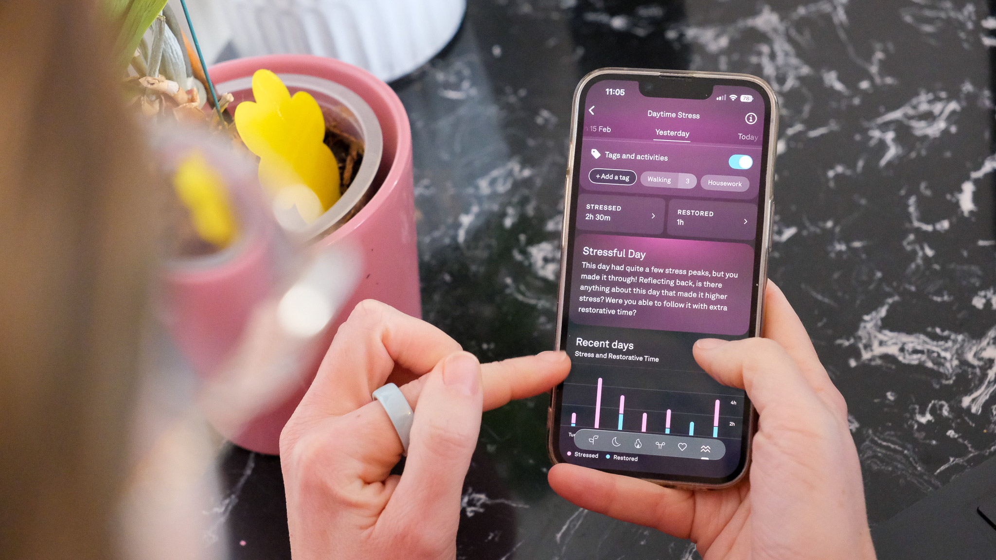 Oura Ring 4 Ceramic and Oura app