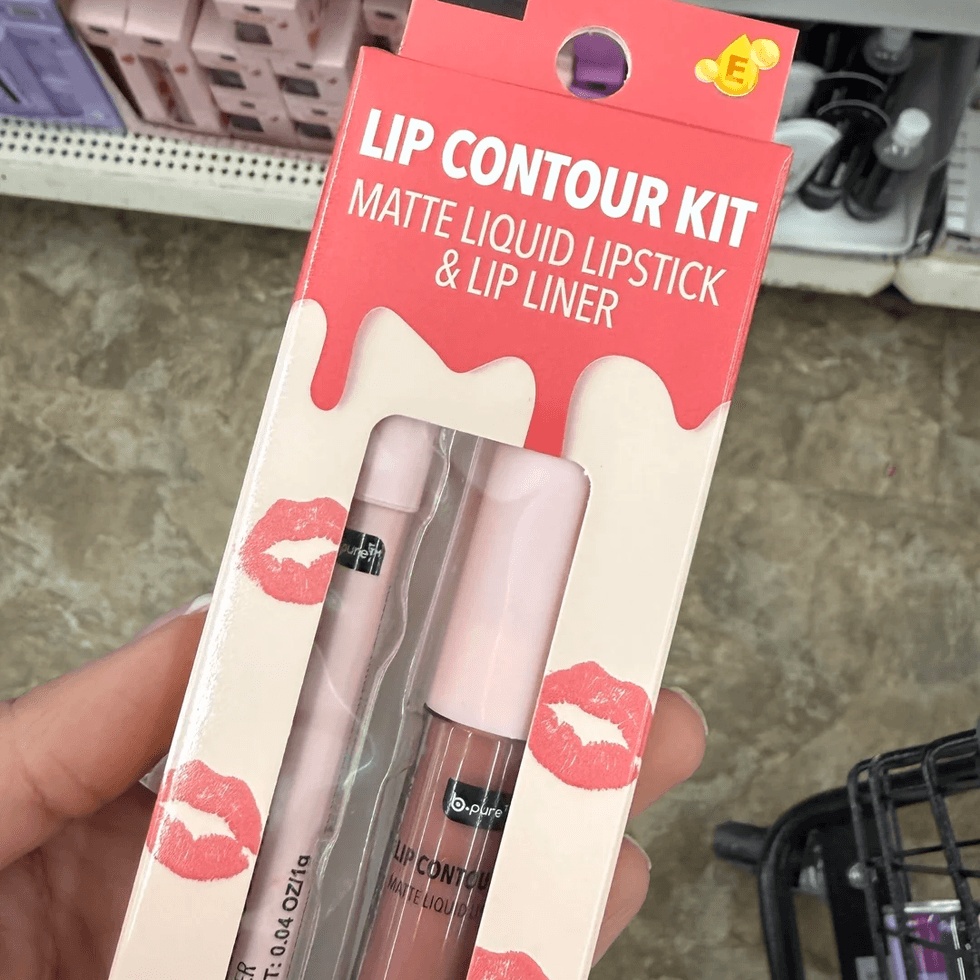 B.Pure Lip Contour Kit