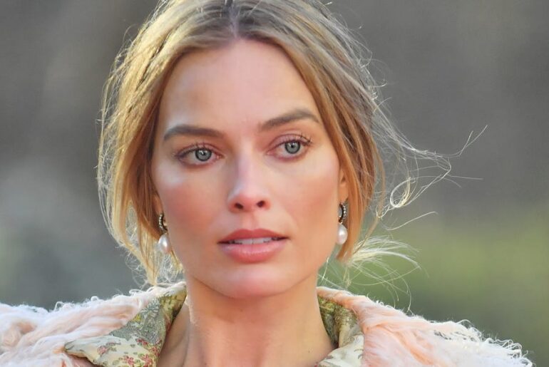 The 7 Best Lifting Mascaras For Your Most Natural-Looking Lashes Ever