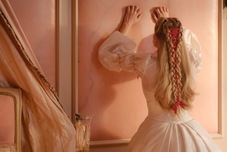 'Wuthering Heights' Hair and Makeup Artist on Margot Robbie's Hair and Jacob Elordi's Transformation