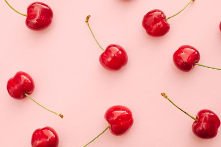 9 Foods With the Most Flavonoids for Heart and Brain Health