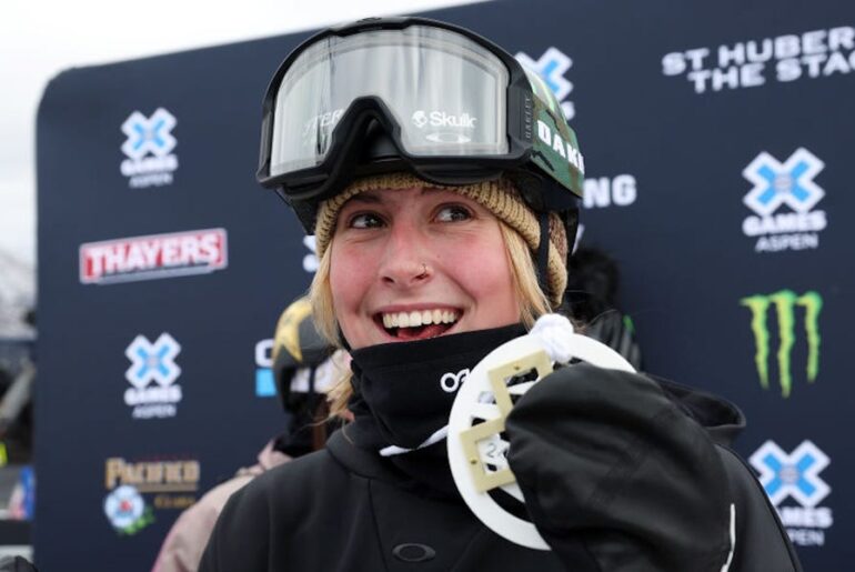 Mia Brookes, 19, qualifies for Olympic Big Air final – 7 things to know about the GB snowboarder