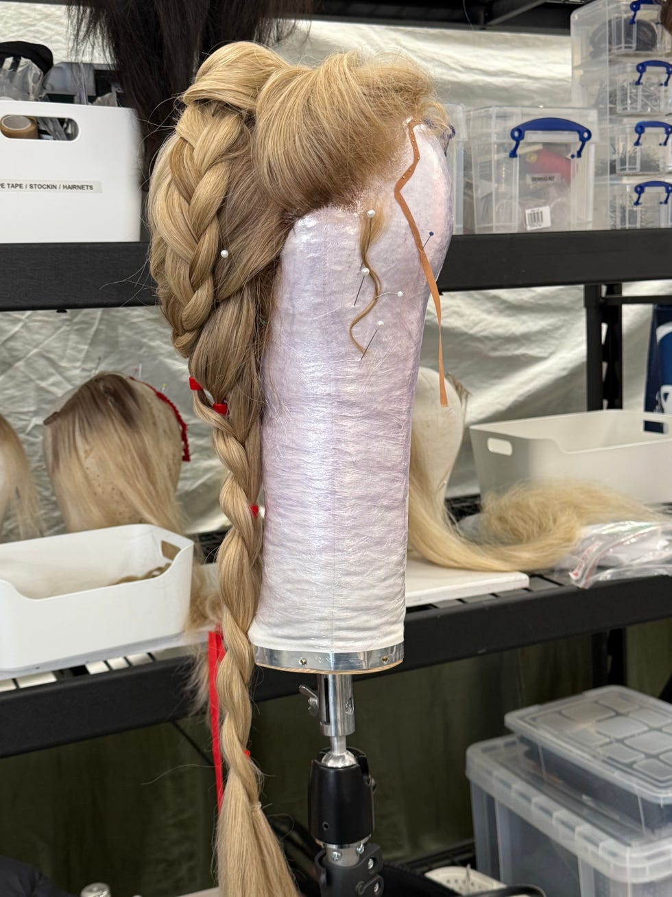 margot robbie wuthering heights beauty