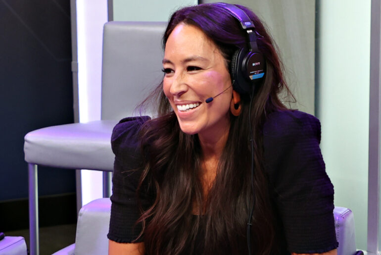 Joanna Gaines Is An Ageless Beauty Going Makeup-Free