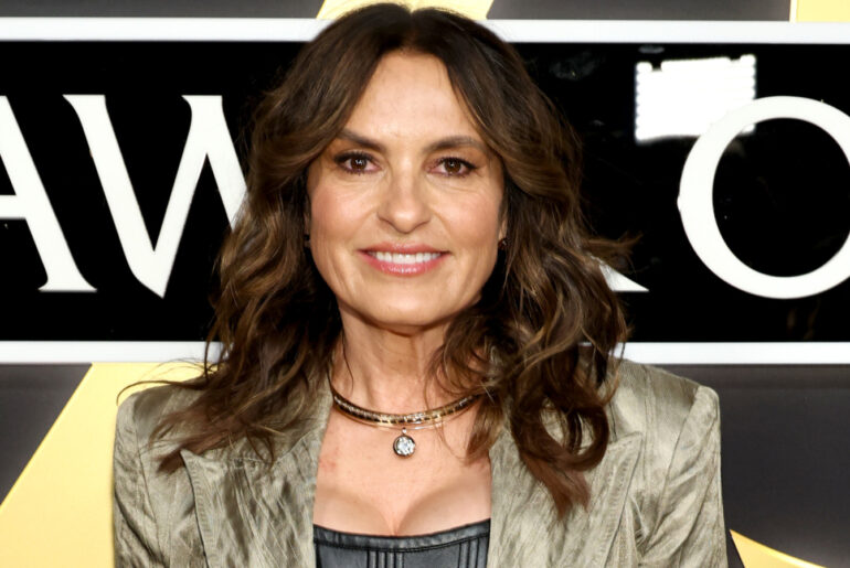 Mariska Hargitay Is An Ageless Beauty Going Makeup-Free