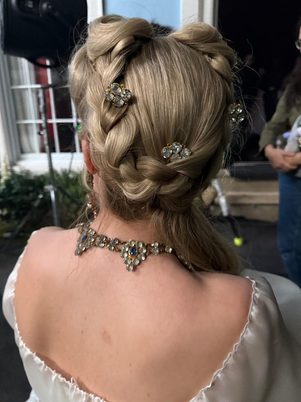 margot robbie wuthering heights beauty