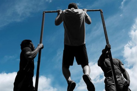 Hanging from a Pull-Up Bar for a Few Minutes Each Day Will Fix Your Shoulders
