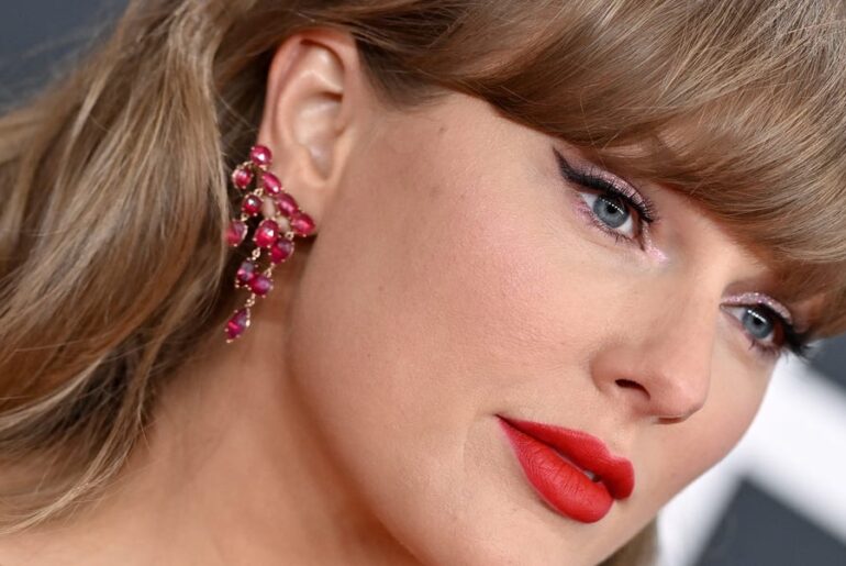 Shop Taylor Swift’s Favorite Mascara for 30 Percent Off at Ulta