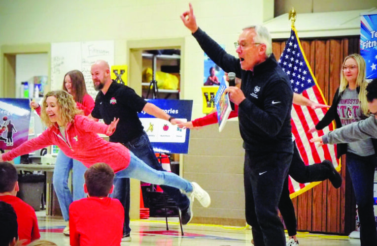 Jim Tressel visits local schools, touting fitness challenge