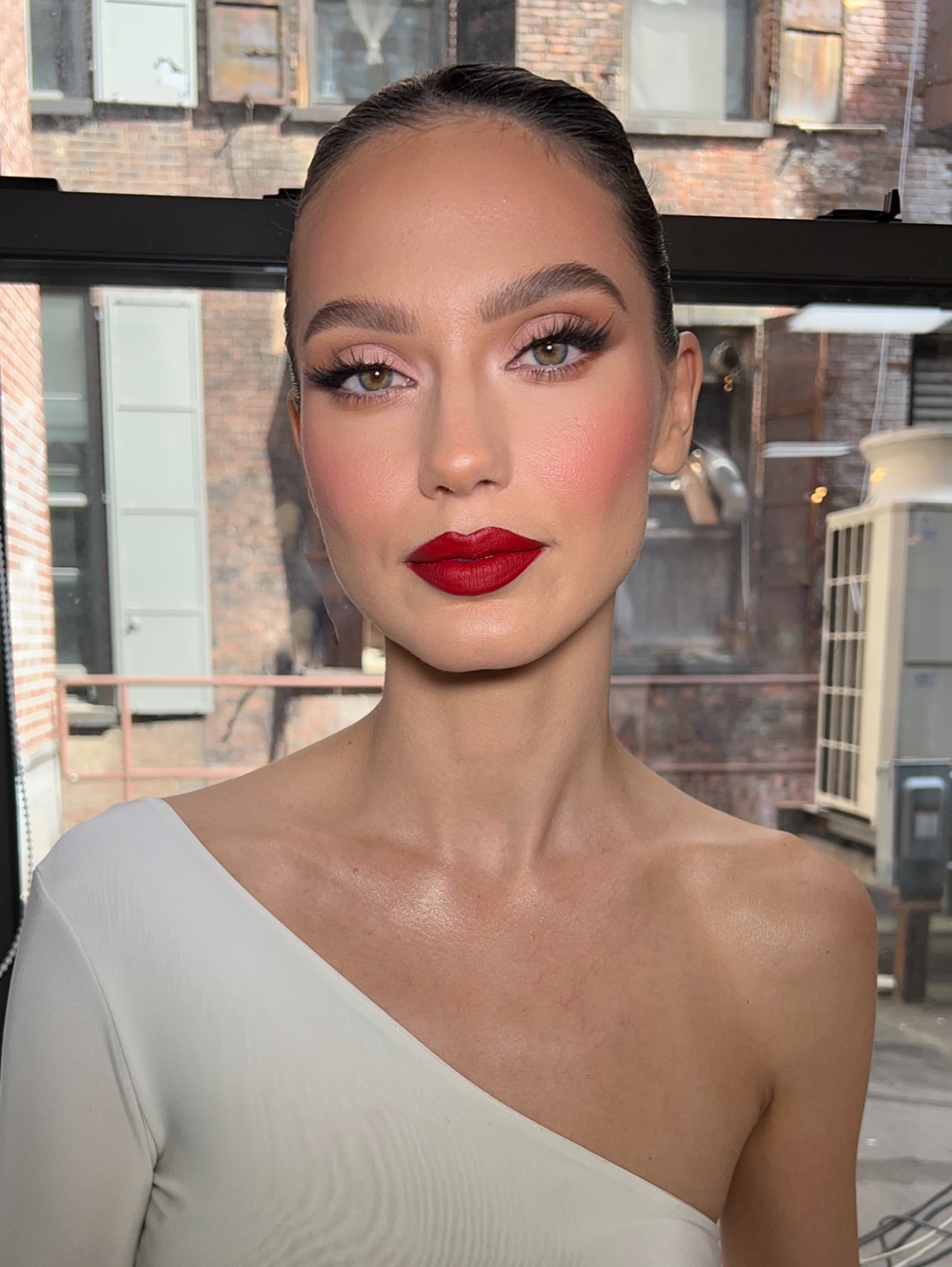 Valentine's Day makeup