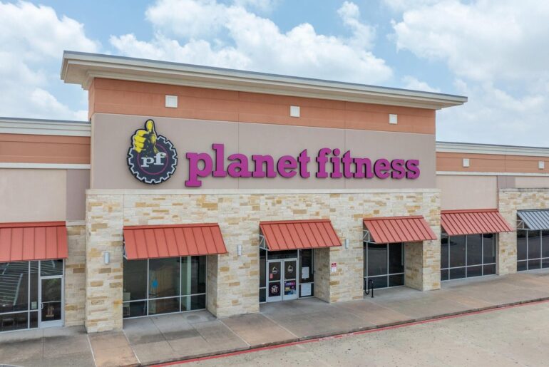 Planet Fitness to bulk up with nearly 200 new clubs this year