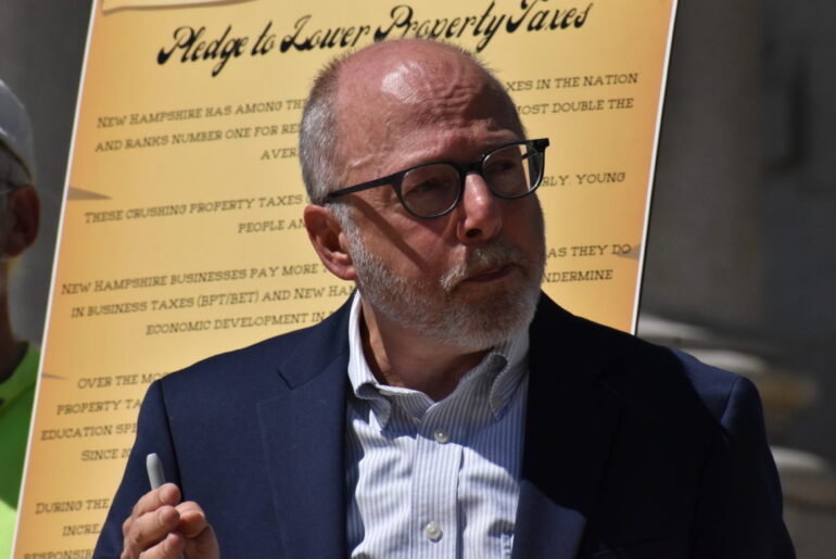 Op-Ed: ICE and the Cops Who Help Them Are Not Immune