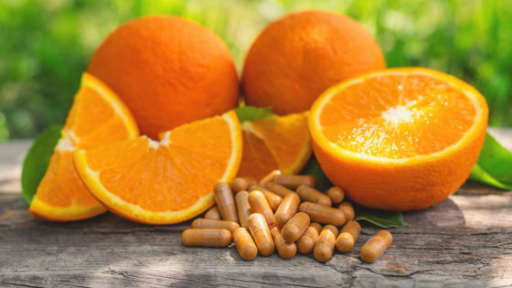 Does vitamin C intake help prevent colds, lower blood pressure, and reduce cancer risk?