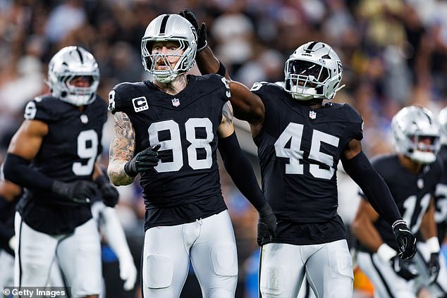 Maxx Crosby (No. 98) is said to be particularly irritated by the frequent presence of Guerrero