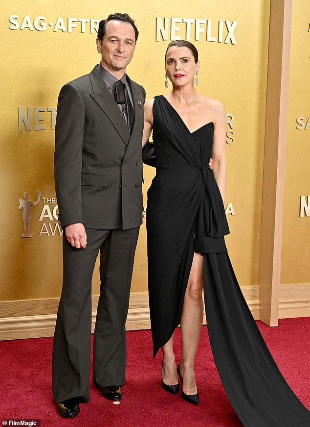 Keri shares children River and Willa with ex-husband Shane Deary and son Sam with partner Matthew (seen together) but still makes sure to stay focused on her routines