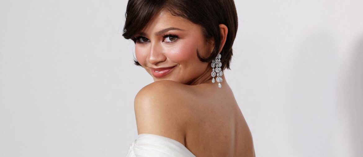 Zendaya's 'The Drama' premiere beauty look included this blush combo