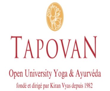 Serene cours de yoga Paris 15 sessions at the Tapovan Open University center.