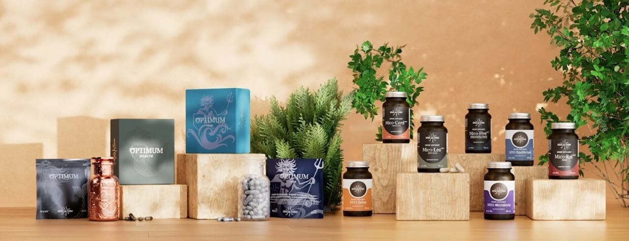 Hifas da Terra mushroom dietary supplement boxes and bottles Hifas da Terra mushroom dietary supplement boxes and bottles