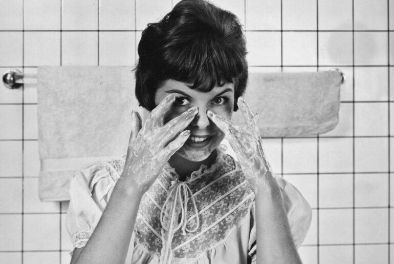 6 Old-School Beauty Rules Our Mothers Taught Us That Are Actually Wrong