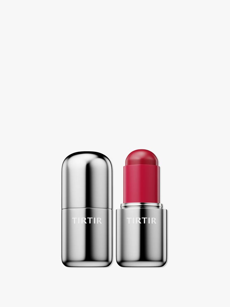 Image may contain: Cosmetics, and Lipstick