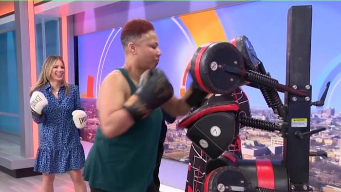 Give Fitness on Live in the D