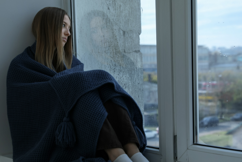 Research says the health consequences of having no close friends are not metaphorical — the immune system is measurably weaker, the cognitive decline measurably faster, and the recovery from illness measurably slower, which means the body is not waiting for a person to feel lonely before it starts responding to the fact that they are