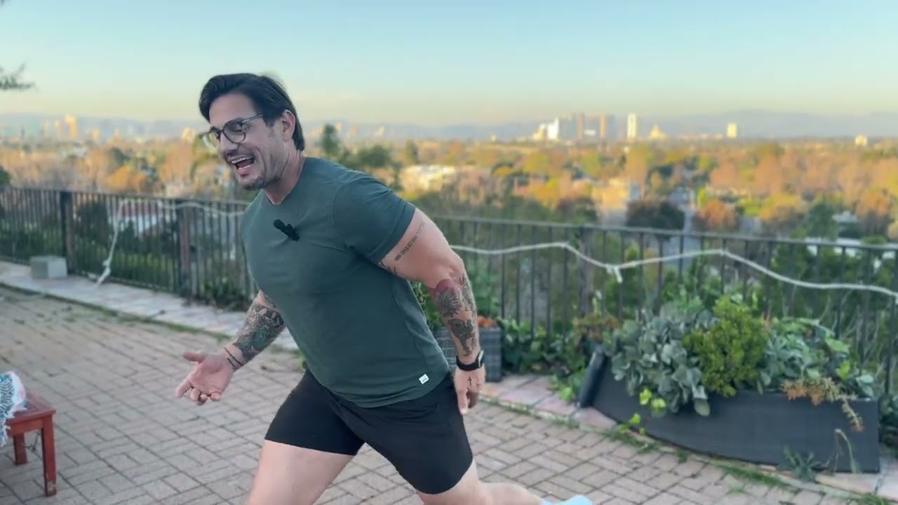 How to do proper Step Back Lunges - YouTube