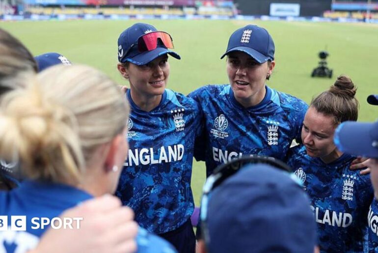 England's players in a huddle at the 2025 50-over World Cup