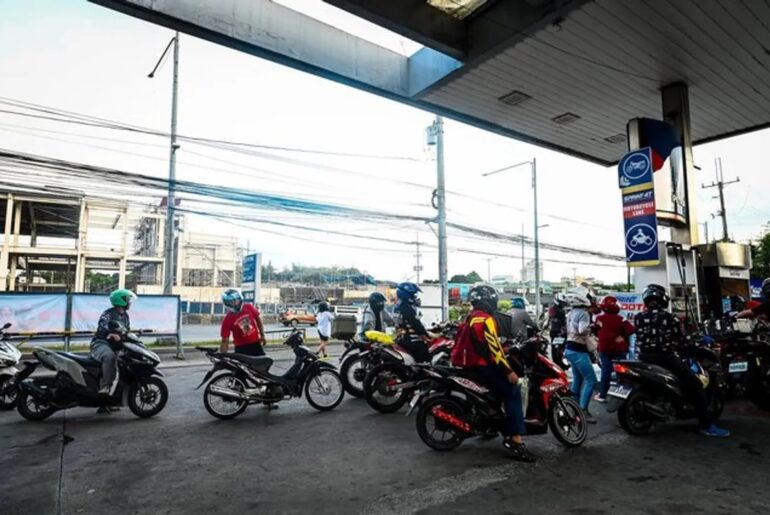Recto highlights public-private efforts to address oil crisis - ABS-CBN