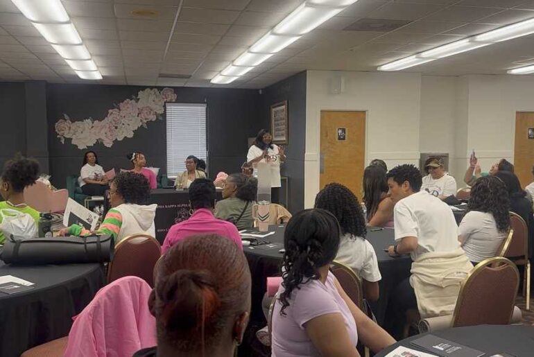 Alpha Kappa Alpha hosts 'a pretty girl’s day out' to promote wellness for Metro-area women