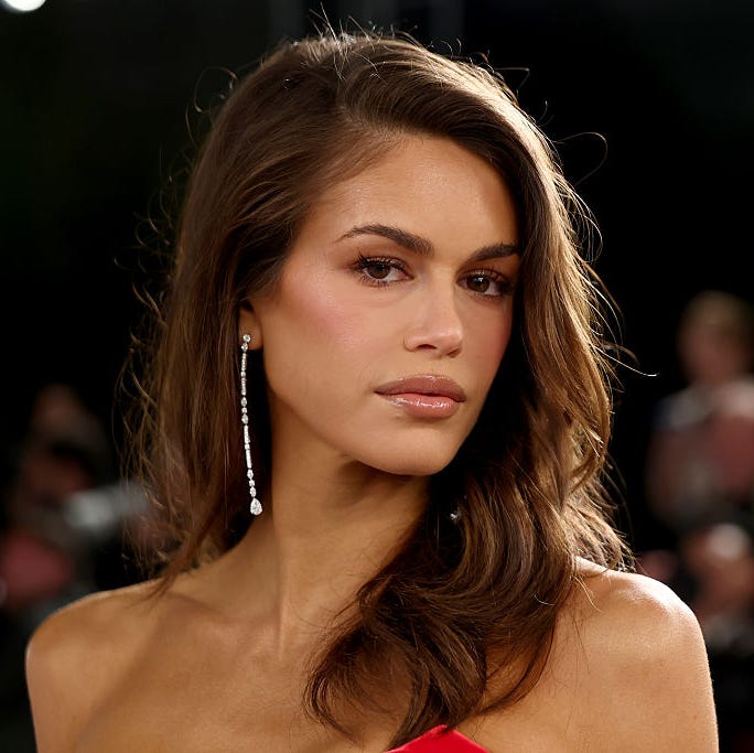 los angeles, california march 15: kaia gerber attends the 2026 vanity fair oscar party hosted by mark guiducci at los angeles county museum of art on march 15, 2026 in los angeles, california. (photo by cindy ord/vf26/getty images for vanity fair)