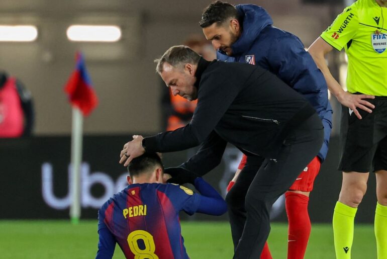 Barça players ‘fed up’ with injuries as Flick questions medical and fitness staff