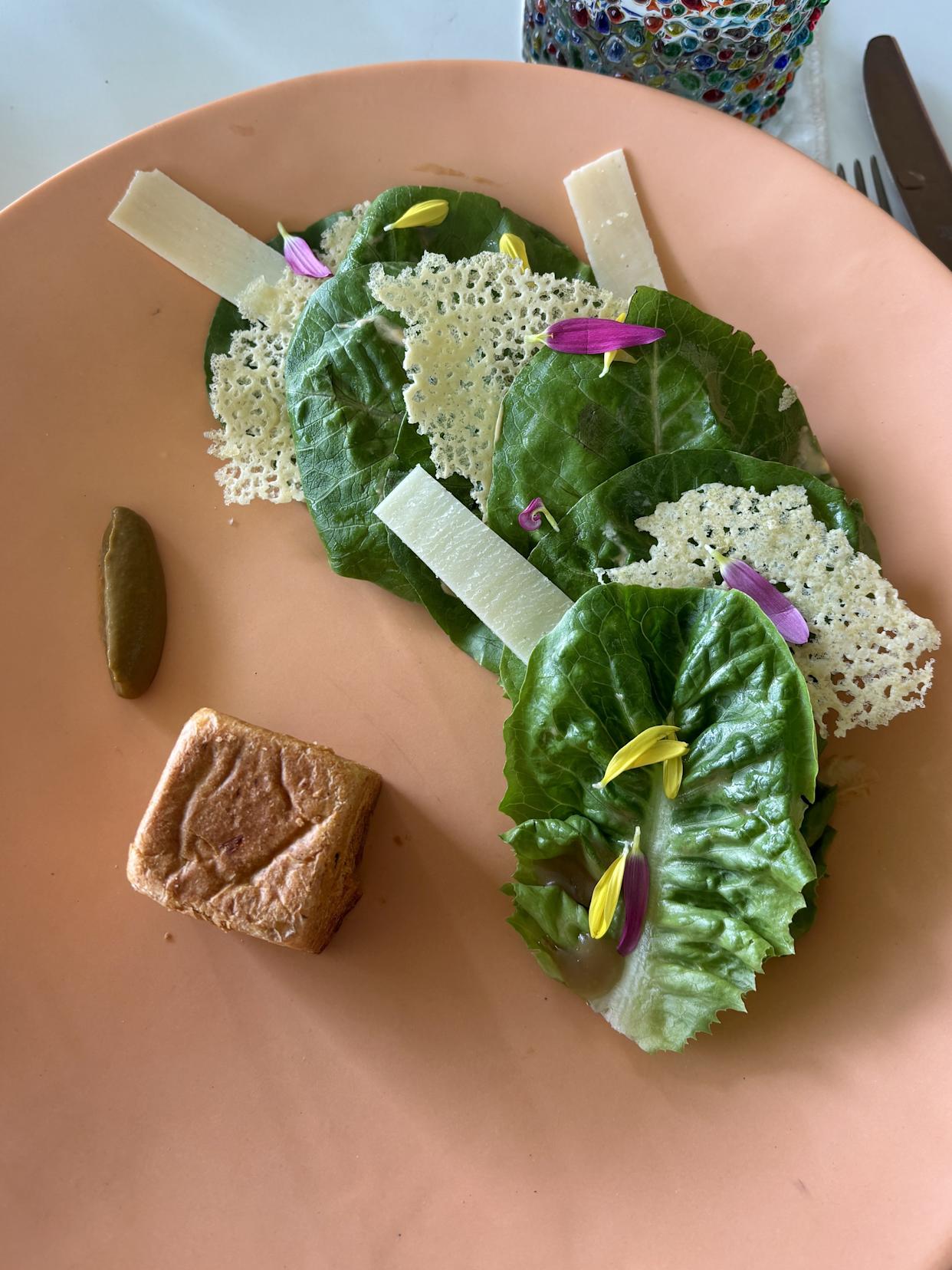 For restaurants, there’s the fully female-staffed Tuch de Luna, where every dish (including the Mexican Caesar salad) is a work of art. NY Post