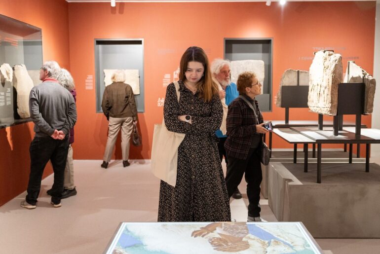 Finding beauty in wartime, museums offer culture to those who can fit in the shelters