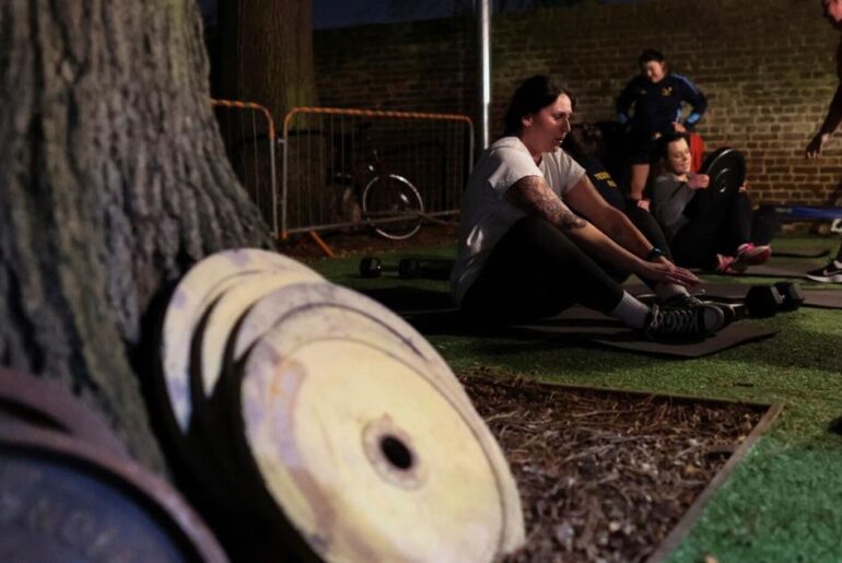 Doctors want more women lifting weights. Experts say welcoming gyms and education would help