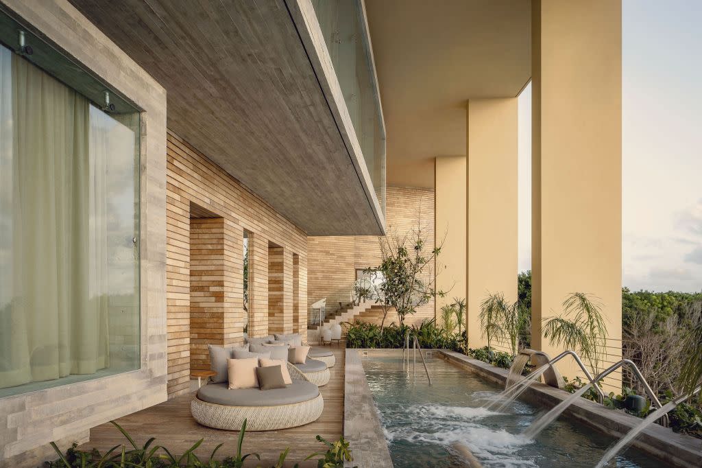 At Muluk Spa, guests have unlimited access to hydrotherapy and can book treatments like massages and facials. CESAR BEJAR