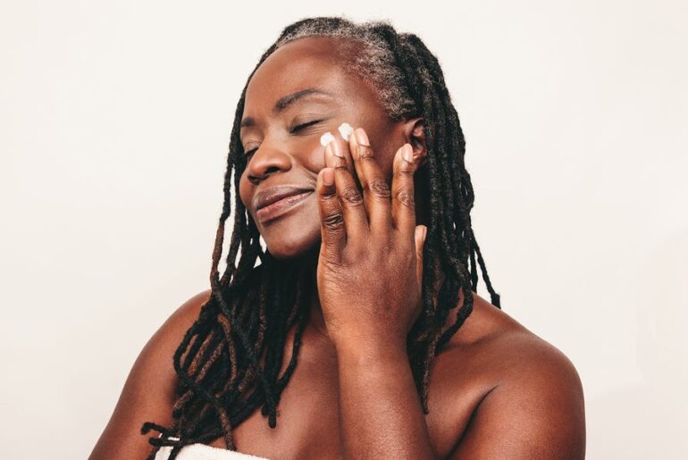 Best Nighttime Skincare Routine for Mature Skin, According to Derms