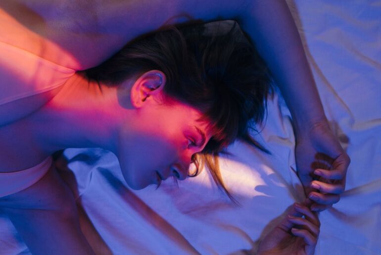 Should I Take Melatonin, Magnesium, or Both to Sleep Better?