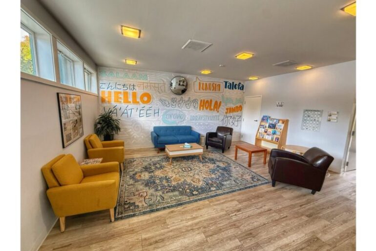 Caminar Opens New Teen and Family Wellness Center in Palo Alto to Expand Access to Youth Mental Health Care