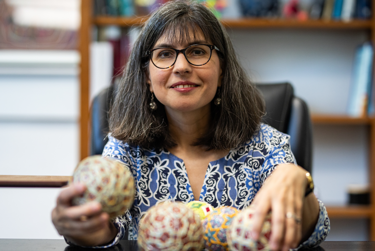 Artist-mathematician finds beauty in symmetry